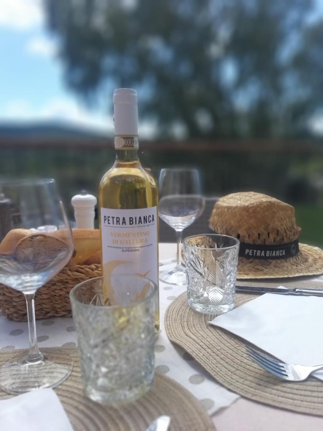 Tenuta Petra Bianca Palau Eksteriør billede