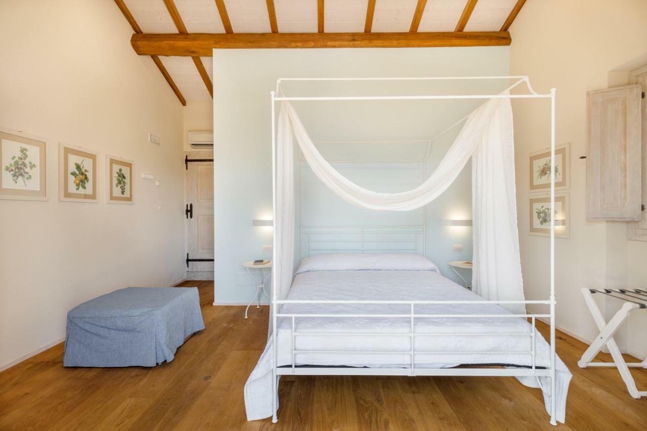 Tenuta Petra Bianca Palau Eksteriør billede